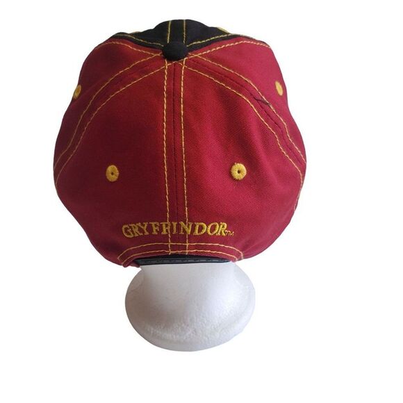 Harry Potter Gryffindor Patch Cap Hat Red Black Snapback Universal Studios - Picture 6 of 10